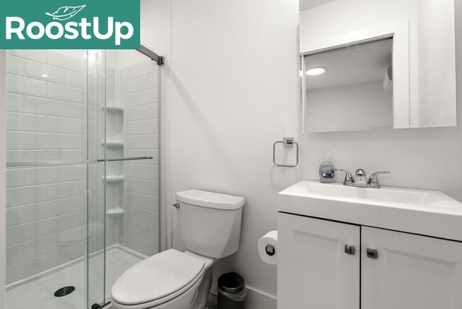 Photo - New RoostUp Furnished Private Bedroom with... Apartment