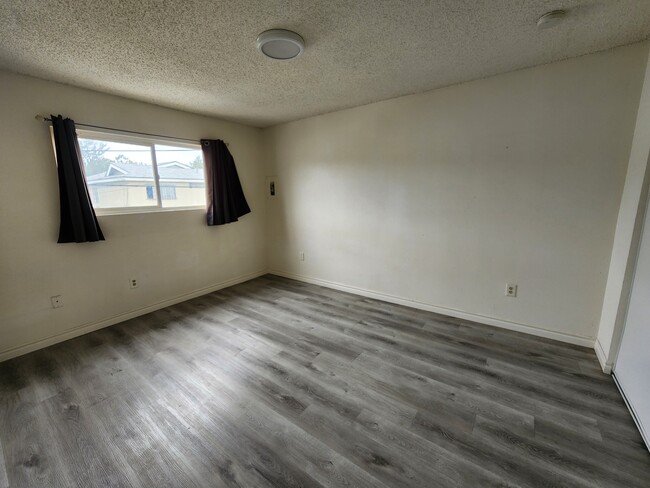 Photo - 2385 Chanslor St Unit #4