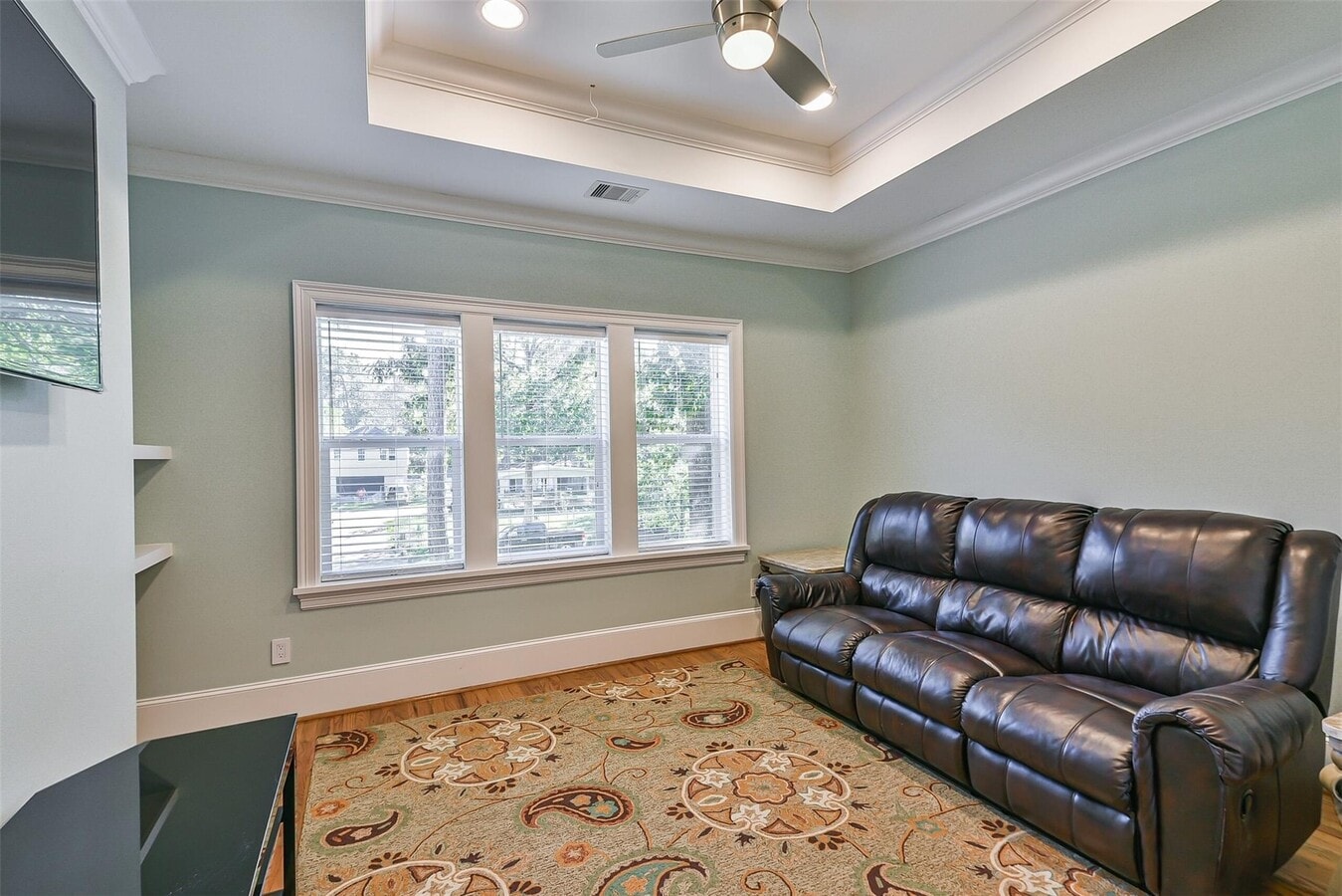 Photo - 18659 Clover Path