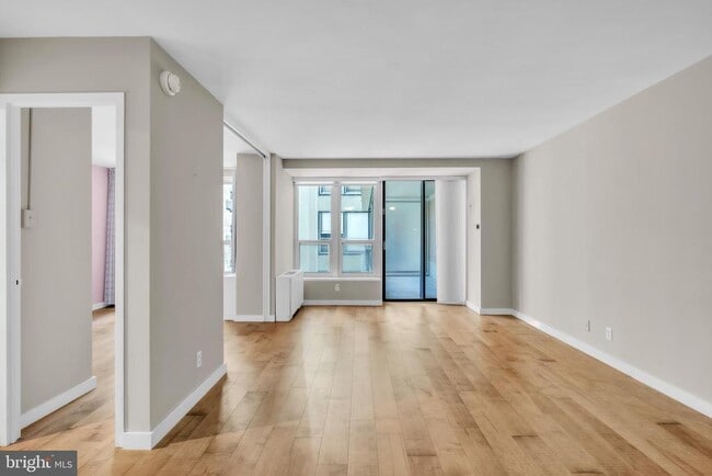 Photo - 224 W Rittenhouse Square Unit 1618