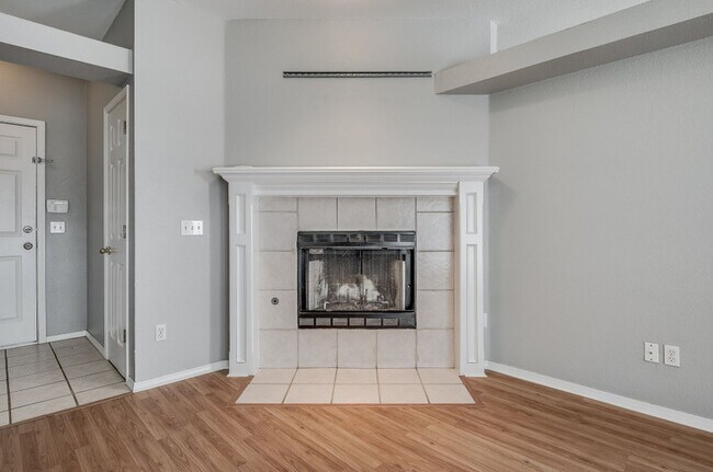 Photo - 1717 Briarcreek