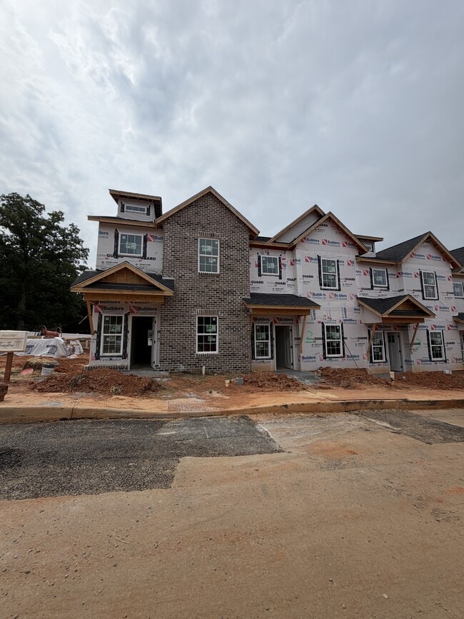 Building Photo - 536 Leesville Rd