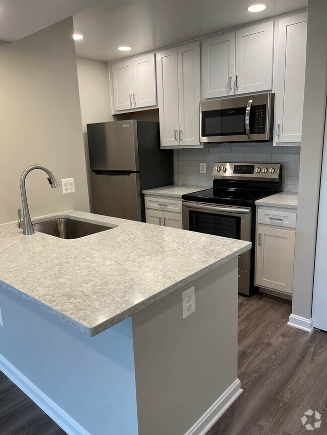 Building Photo - Clarys Crossing Rental