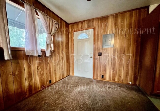 Photo - The Villa – Quiet 1 Bedroom Apartment with Mountain Views