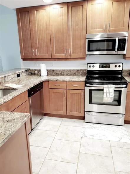 Photo - 6618 7th Ave Cir W Unidad 1404