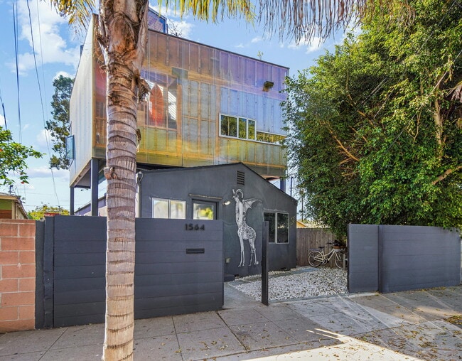 Photo - 1564 Cabrillo Ave