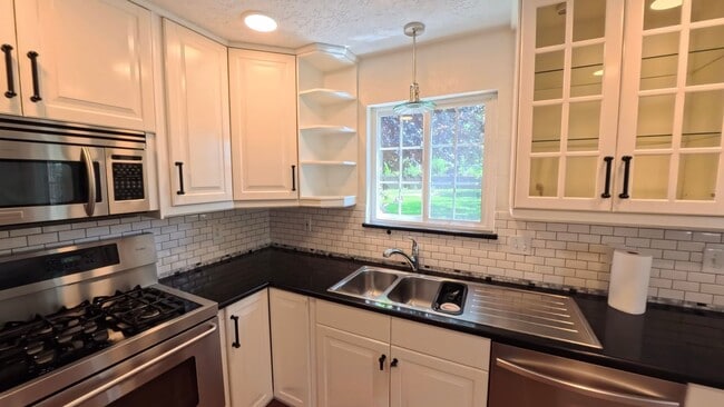 Photo - Beautiful Lindon Home