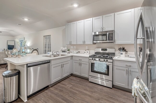 Photo - 9921 Spg Crk Rd