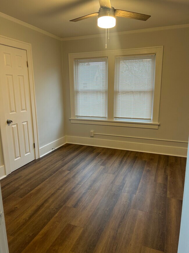 bed 1 - 214 N Normal