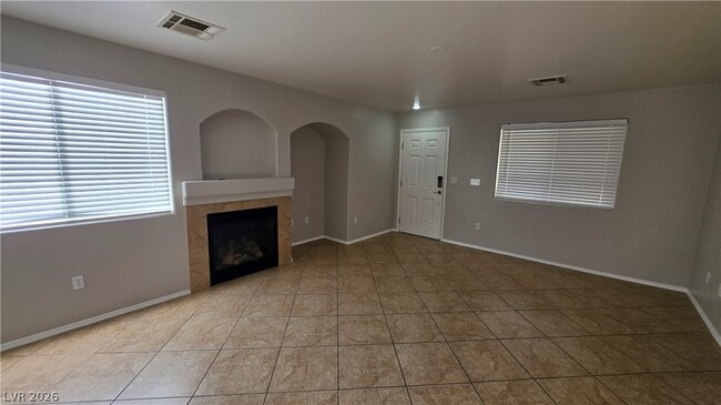 Photo - 5769 Old Colony Dr