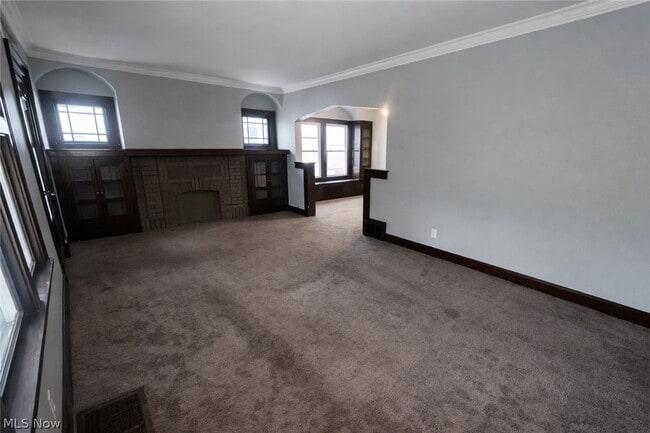 Photo - 7014 Thornton Dr Unit Down