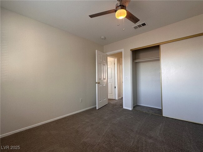 Building Photo - 2053 Smoketree Village Cir