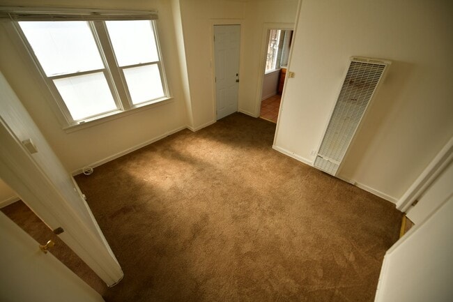 Photo - 1p705 - 2721 CA Street Unidad B