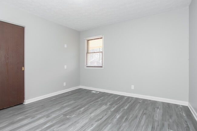 Photo - 2456 Bendel Dr