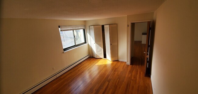 Photo - 77 Trowbridge St Unidad 41