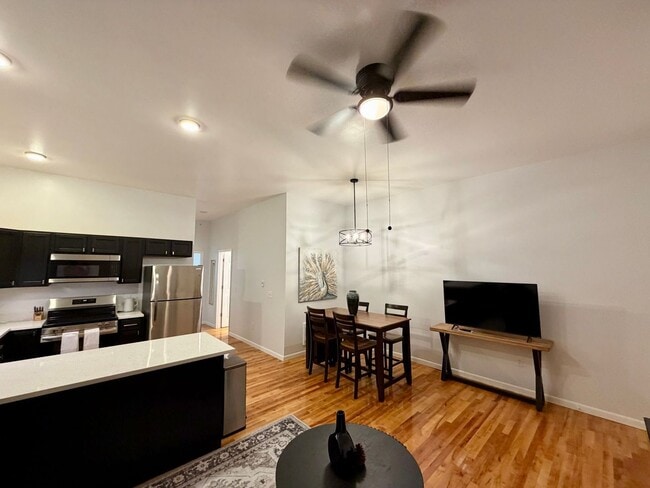 Photo - 719 N 3rd Ave Unit #7