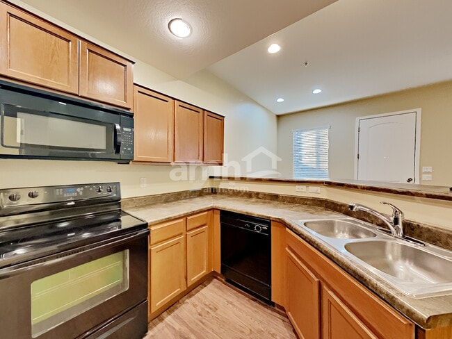 Photo - 20025 N 20th St