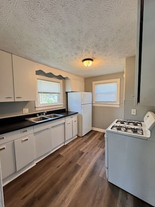 Photo - New Listing!!!