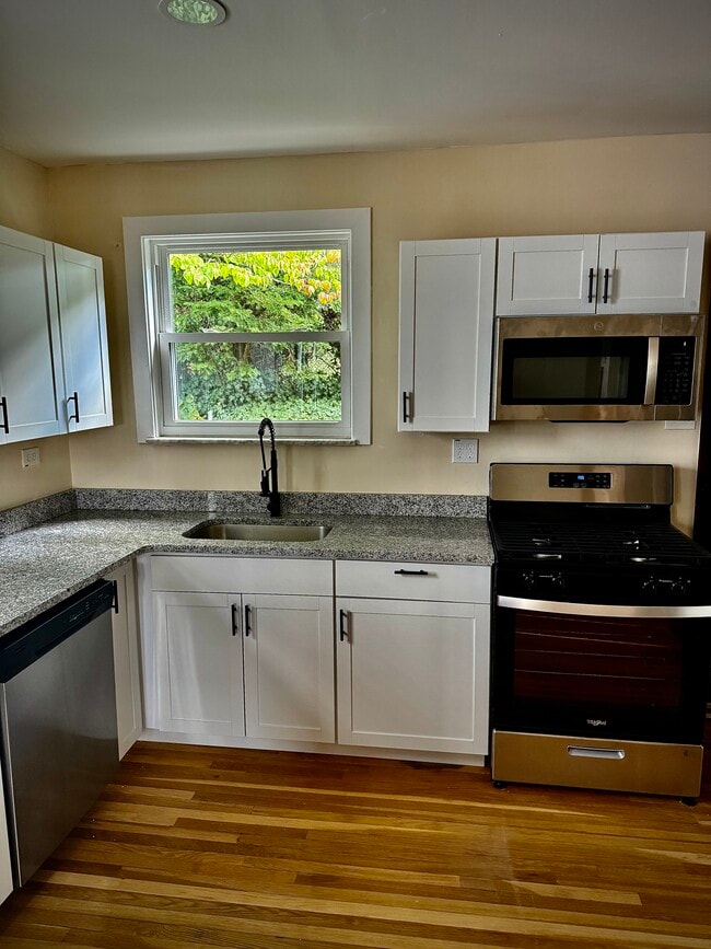 Building Photo - 2024 Perrysville Ave Rental