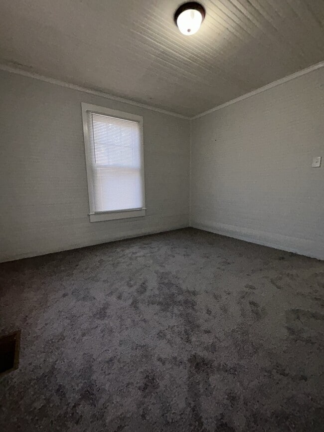 Photo - 2 Bedroom 1 Bathroom