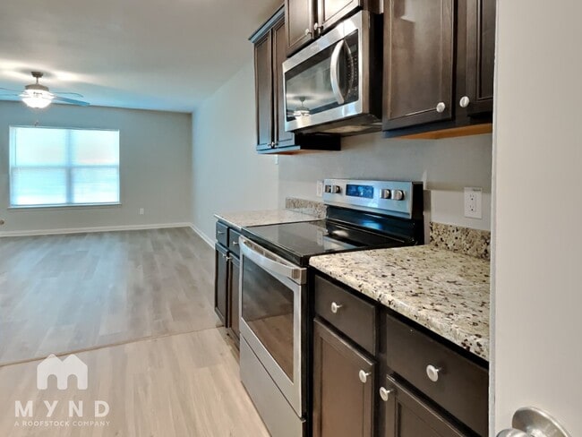 Photo - 8422 Rayburn Rd