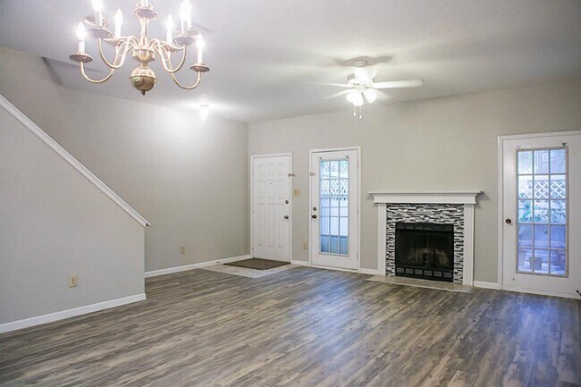 Photo - 6000 Reims Rd Unit 4105