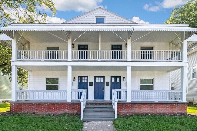 Photo - 2610 Munson St