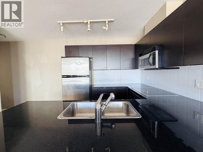 Photo - 4178 Dawson St