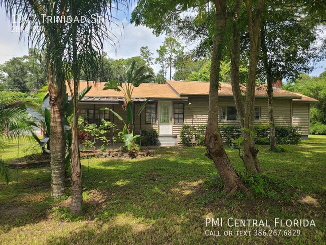 Building Photo - 1947 Trinidad St