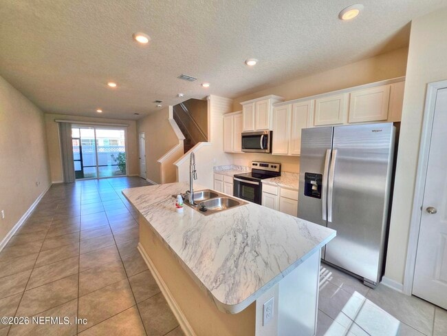 Photo - 3972 Vlg Vw Ln