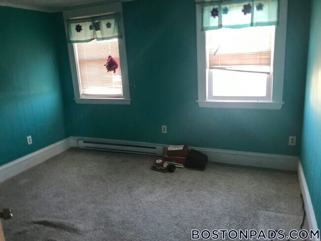 Photo - 14 Magnolia Square Unit 3