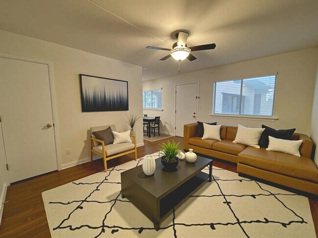 Photo - 3106 Duval St Unidad 101