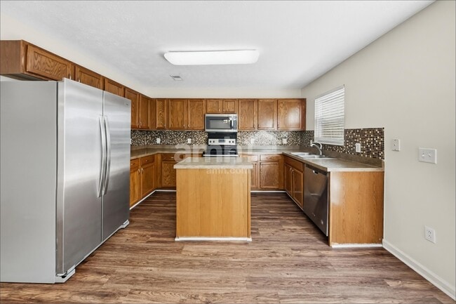 108 Sophie Dr
