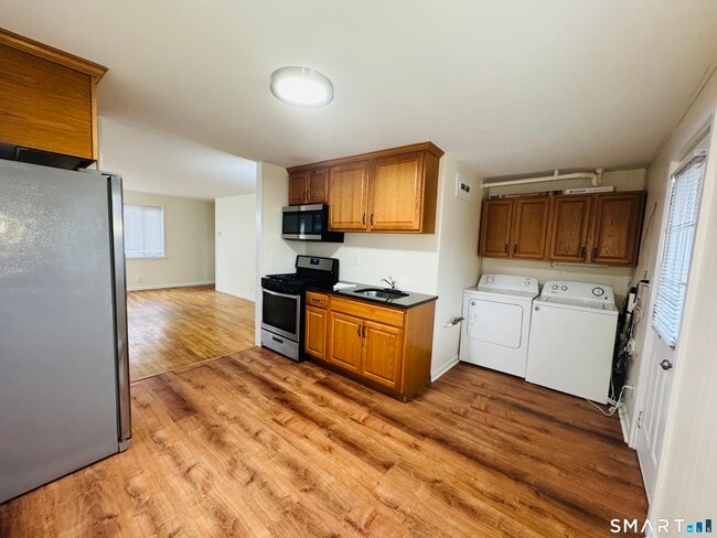 Photo - 11 Trefoil Ct