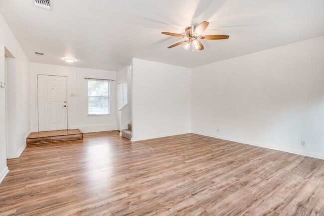 Photo - 3 Bedroom/2.5 Bathroom Hunters Chase Subdivision