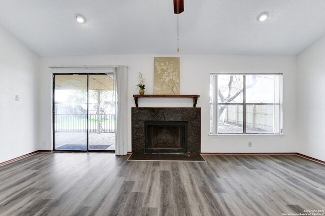 Photo - 6943 Sunshine Tree Dr