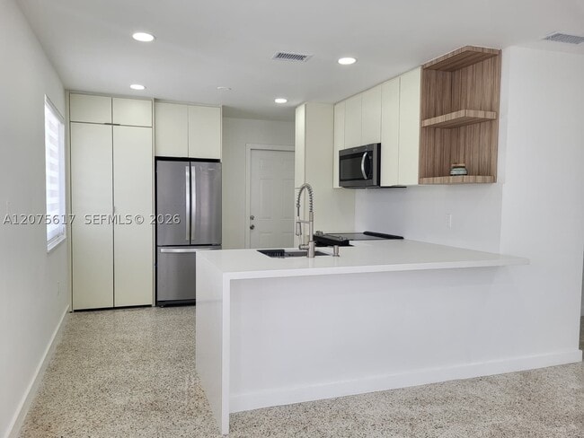 9226 SW 37th St Unit 9226