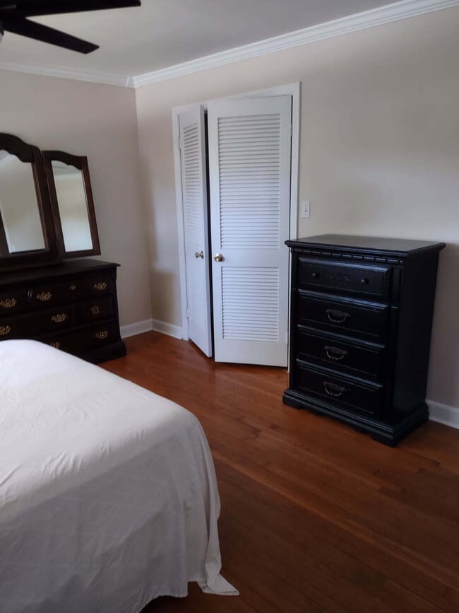 Photo - Furnished Charming 1-Bedroom with Private On-Suite Bathroom in Pfafftown! Unit Room 3