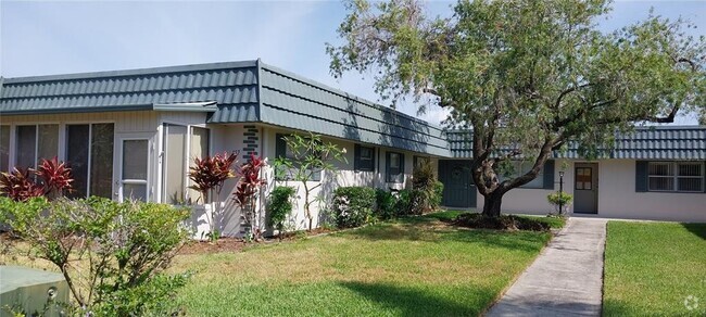 Building Photo - 1811 Bedford Ln Unit 157 Rental