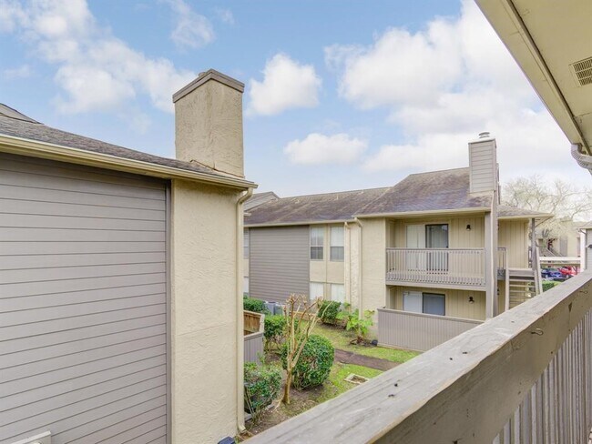 Photo - 1900 Bay Area Blvd Unit True