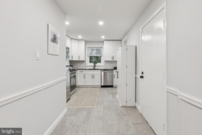 Photo - 3804 Fairmount Ave