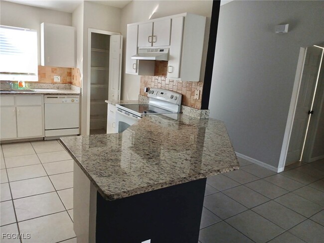 Photo - 3307 Surfside Blvd