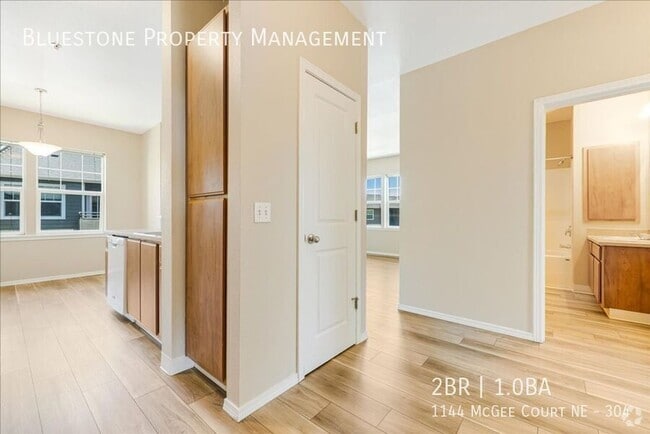 Building Photo - 1144 Mcgee Ct NE Unit 304 Rental