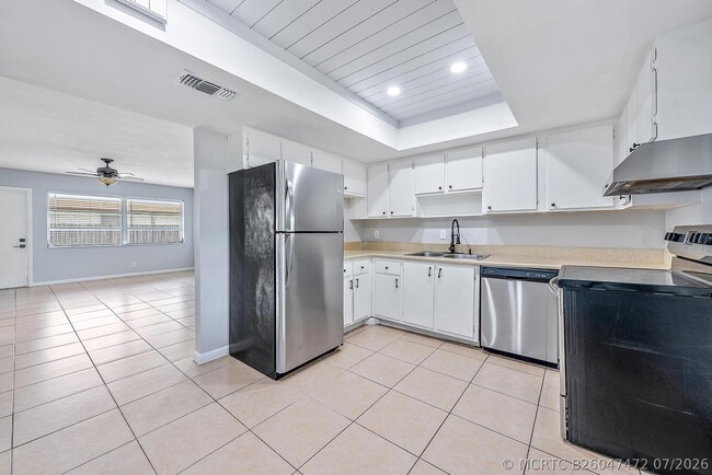 Photo - 9050 E Highland Pines Blvd