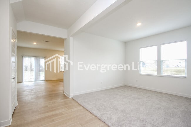 Photo - 3666 Cosmic Ct