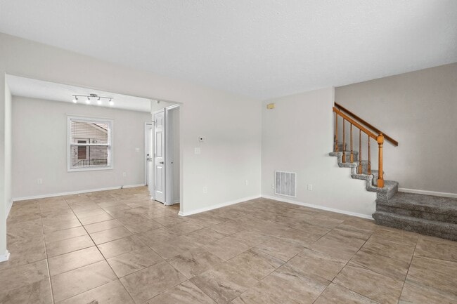 Photo - 8 Blocks to the Beach!!