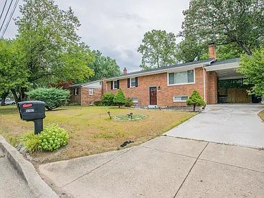 Photo - 5707 Alan Dr