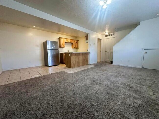 Photo - 1710 W 100 N