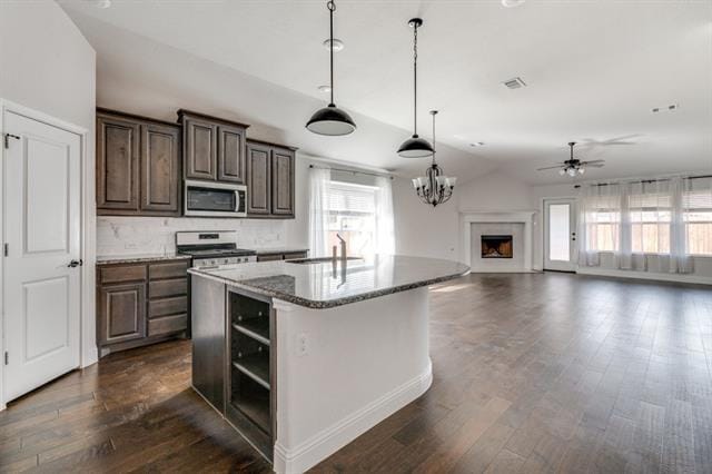 Photo - 7521 Rothbury Dr