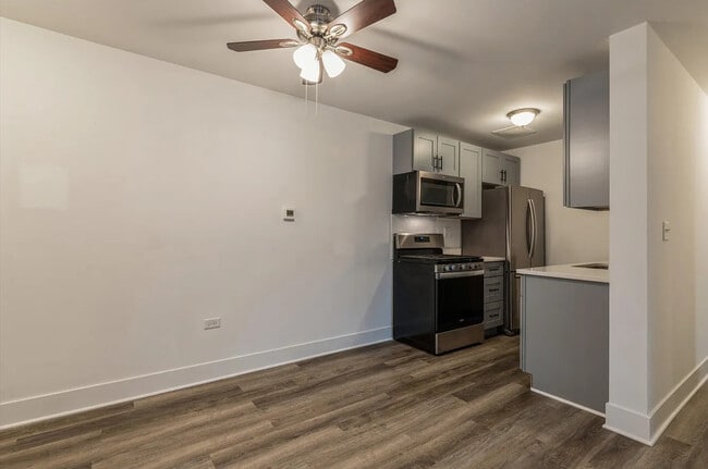 Photo - 838 Mcintosh Ct Unit 306